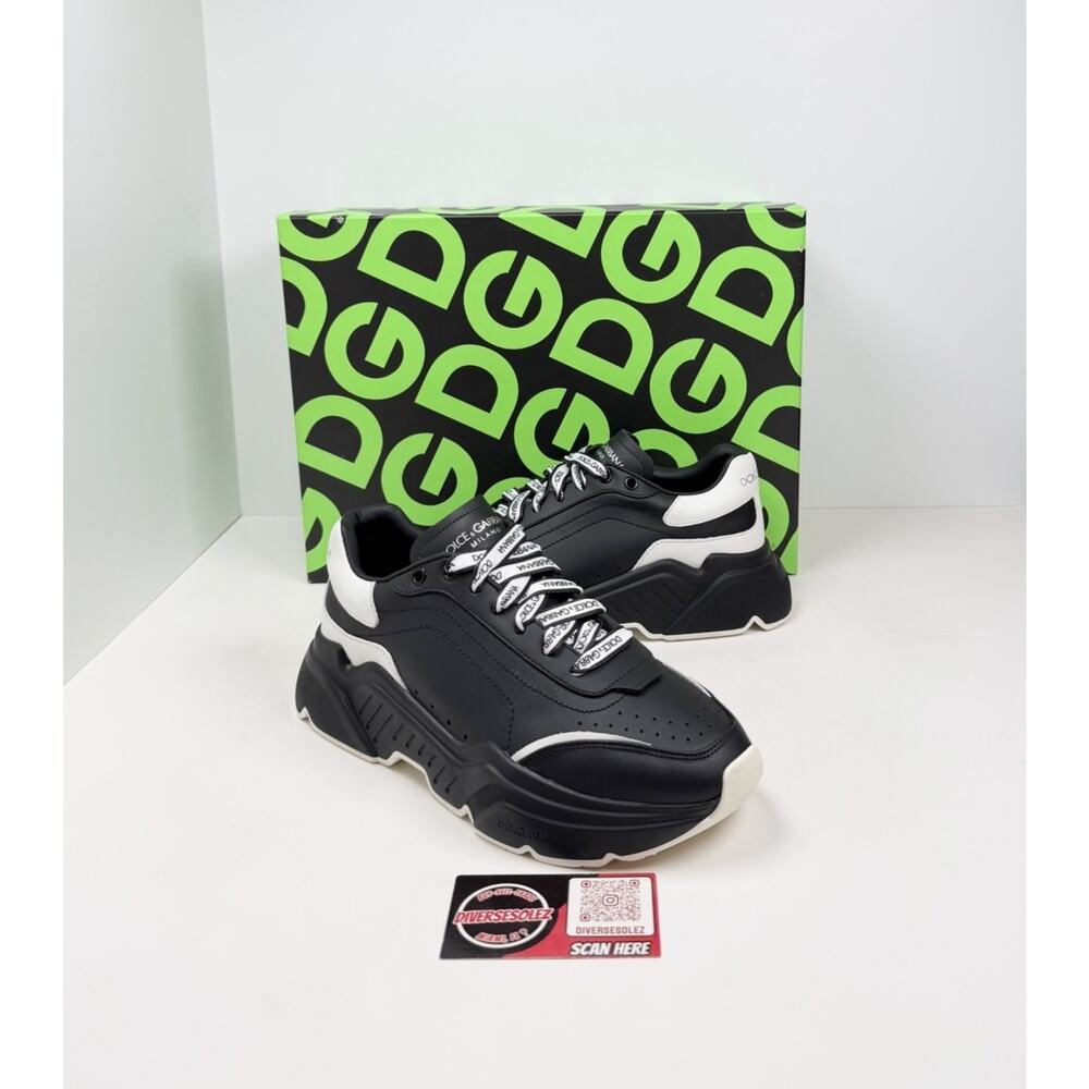 Size 6.5UK/7.5US - Dolce & Gabbana Daymaster Black White Sneakers🖤
